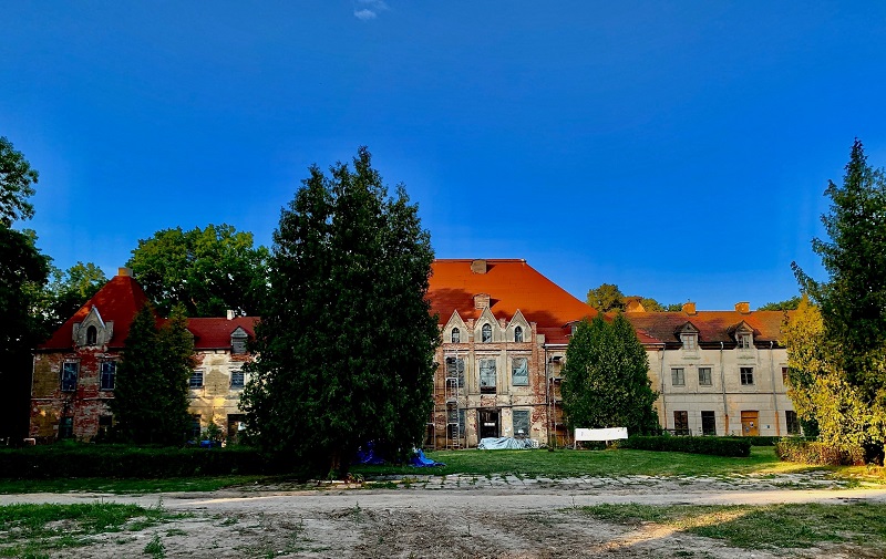 Schloss Steinort (Foto: Dr. Bettina Bouresh)